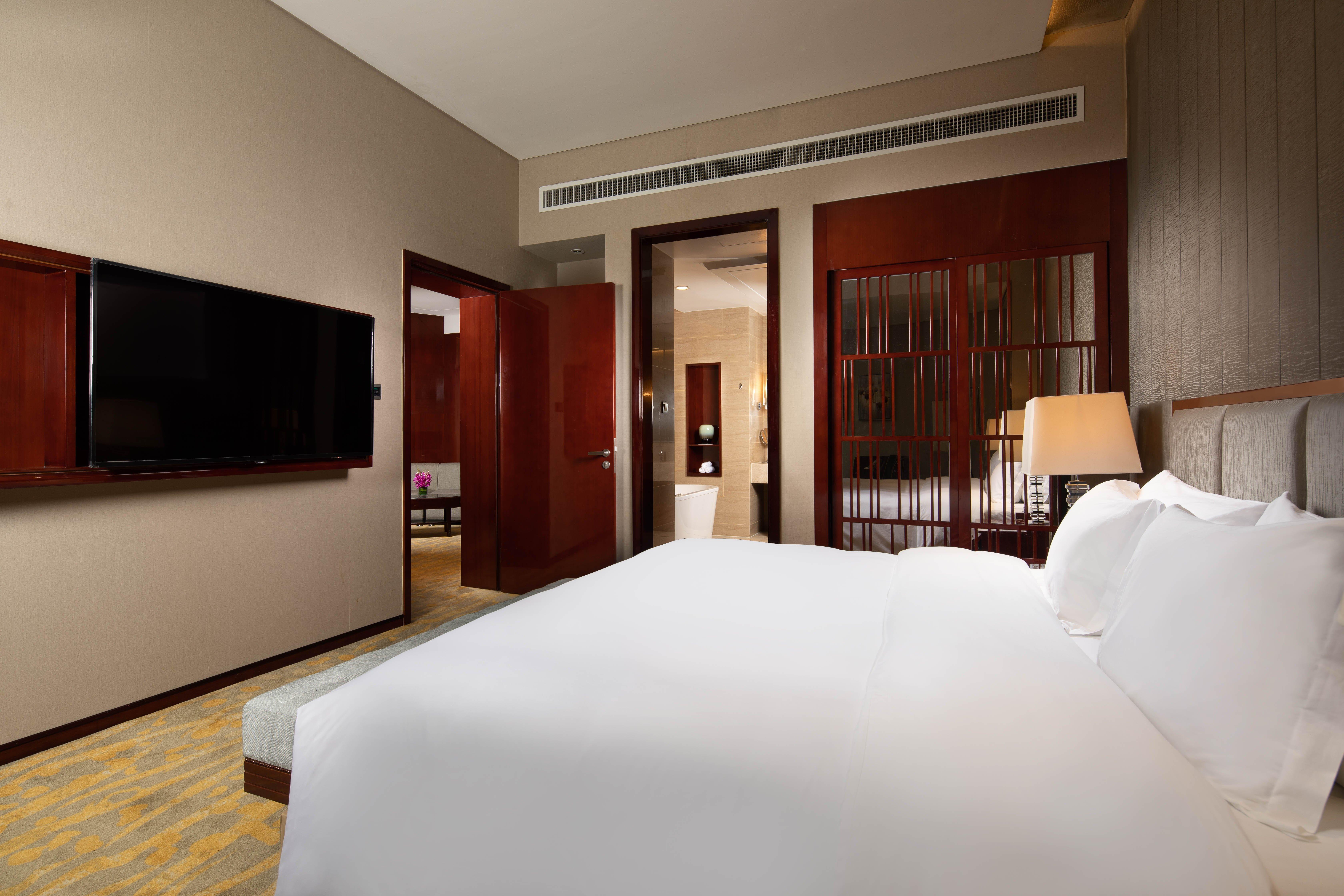 Отель Crowne Plaza Taizhou By Ihg Экстерьер фото